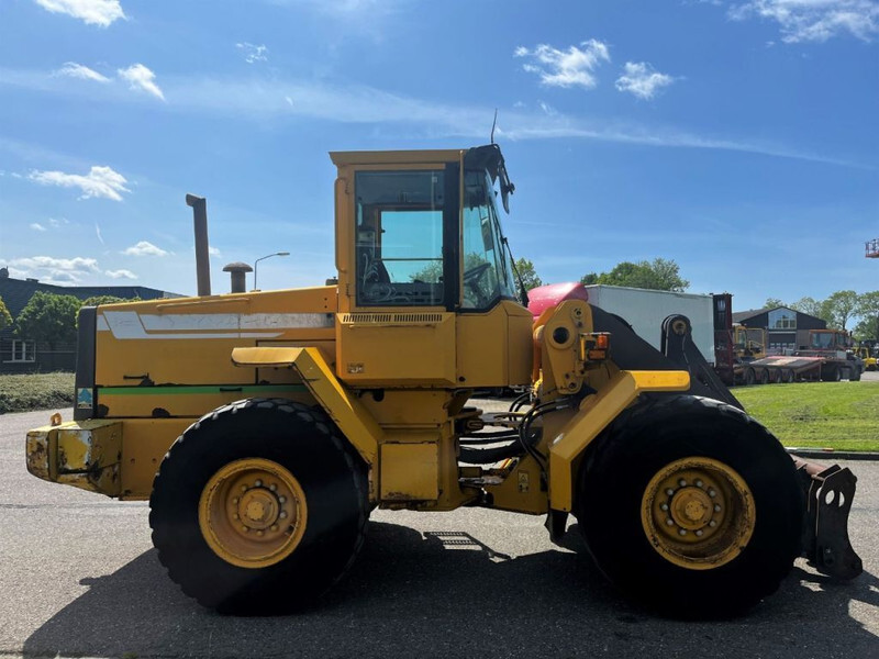Volvo L70C - Cargadora de ruedas: foto 1 Volvo L70C - Cargadora de ruedas: foto 1