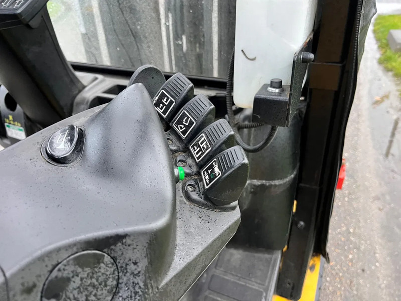 Carretilla elevadora de gas Yale GLP25VXE2170: foto 12