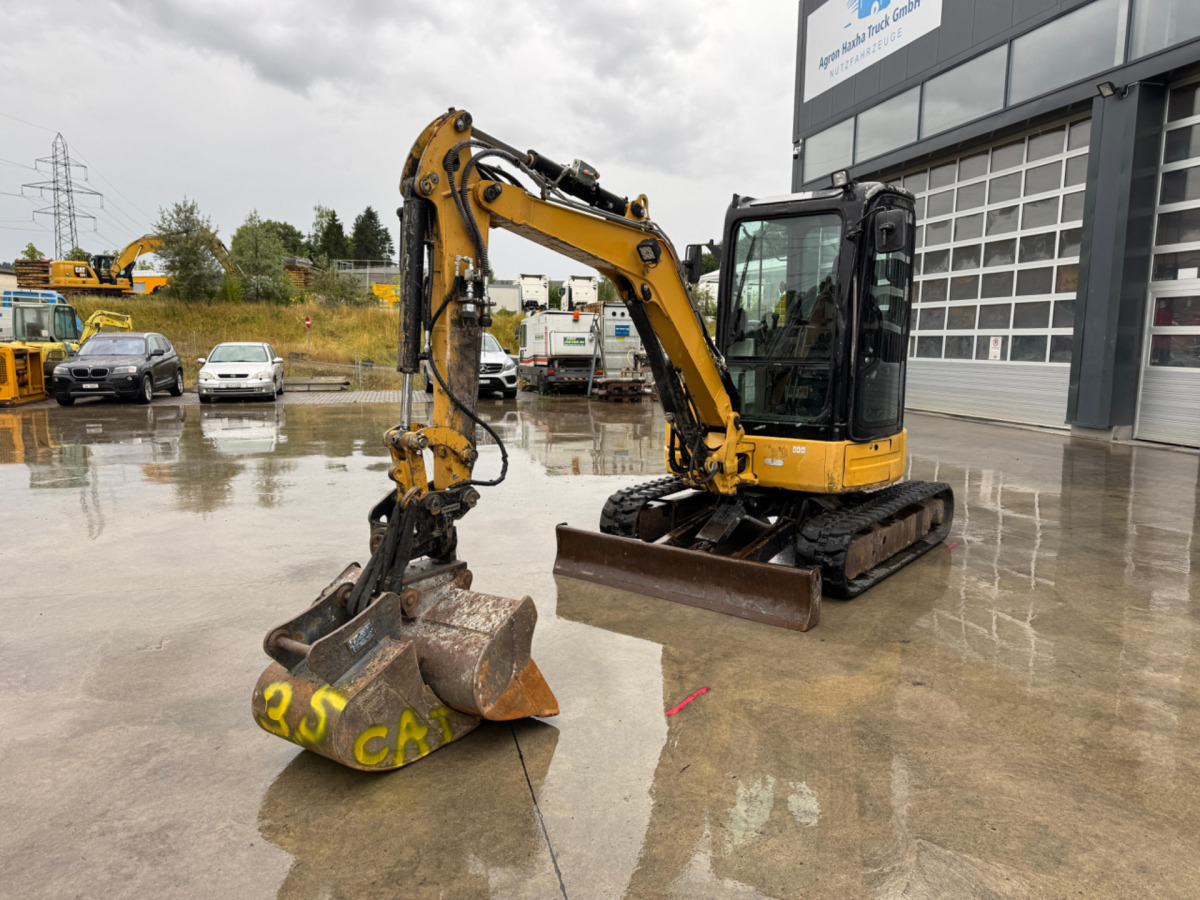 Excavadora de cadenas CATERPILLAR 303.5 E Powertilt: foto 1
