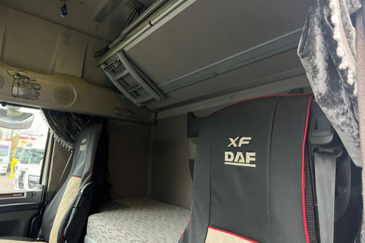 Cabeza tractora DAF XF460 SUPERSPACE: foto 11
