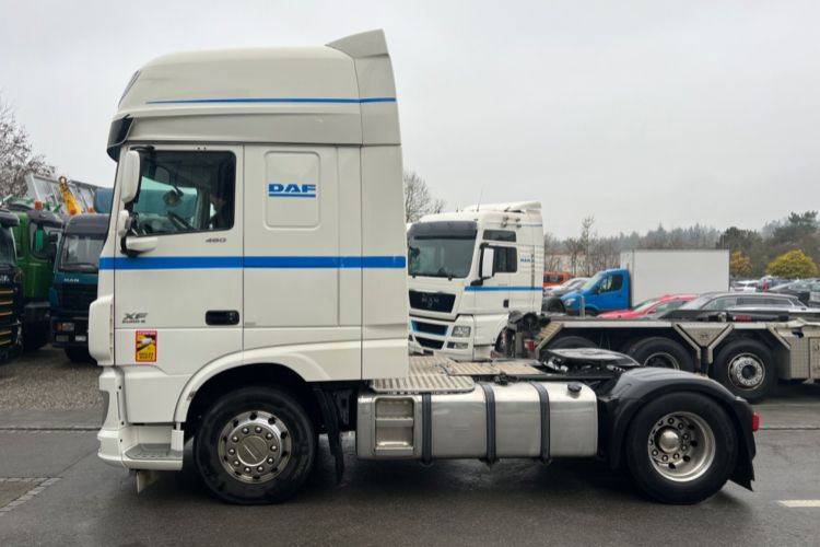 Cabeza tractora DAF XF460 SUPERSPACE: foto 8