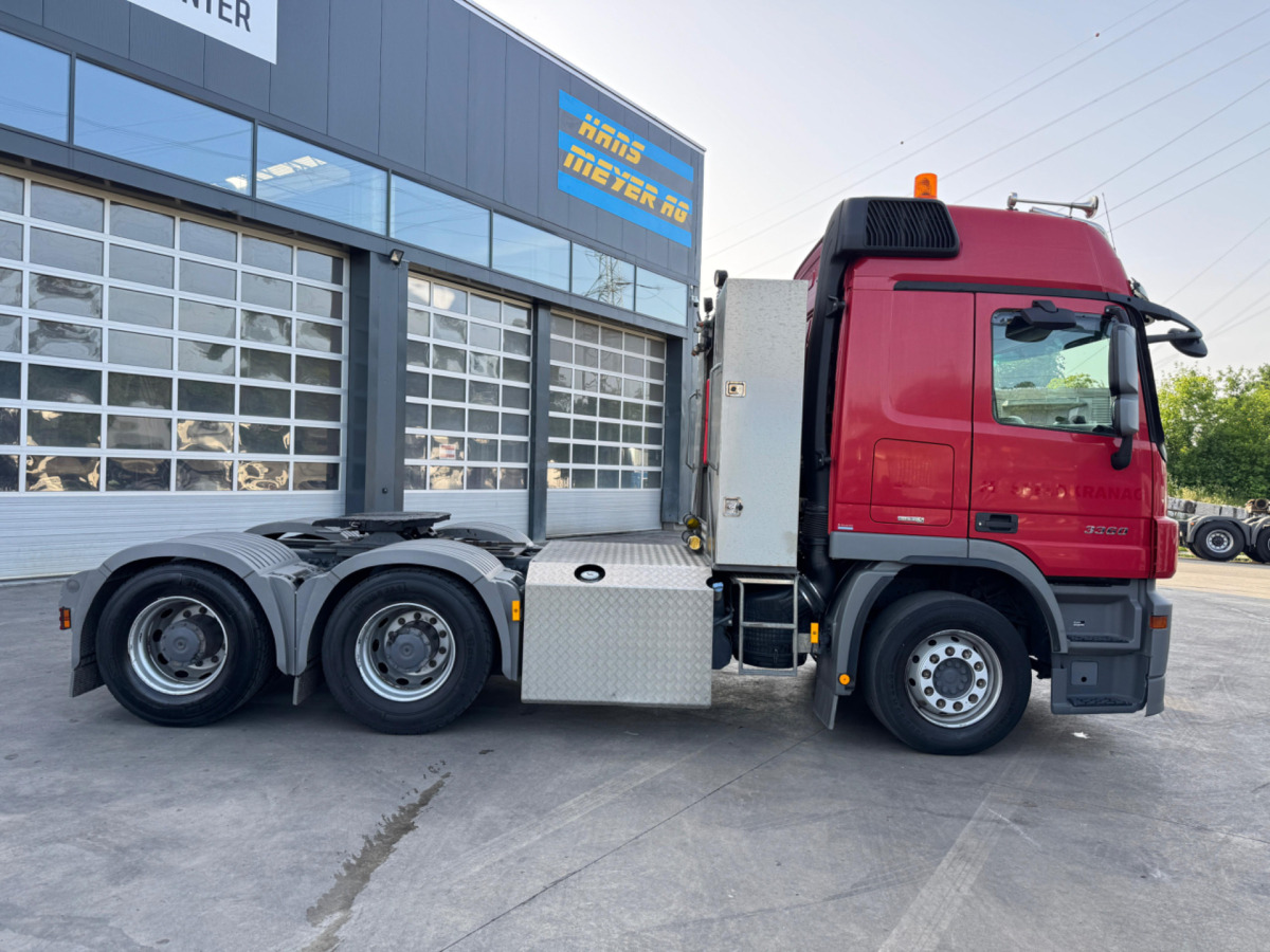 MERCEDES Actros 3360 V8 6x4 - Cabeza tractora: foto 4 MERCEDES Actros 3360 V8 6x4 - Cabeza tractora: foto 4