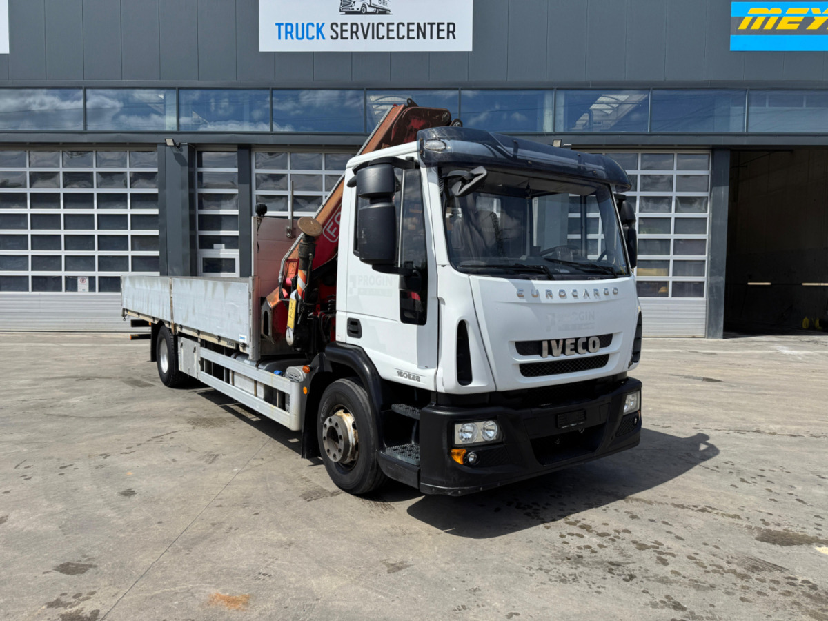IVECO Eurocargo 160E28 Fassi 135-4 - Camión grúa: foto 3 IVECO Eurocargo 160E28 Fassi 135-4 - Camión grúa: foto 3