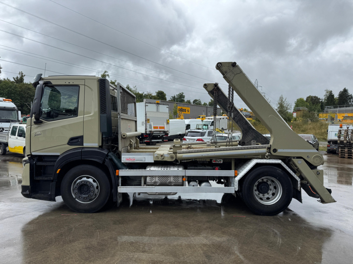Camión portacontenedor de cadenas IVECO S Way 420 4x2 Trösch: foto 8