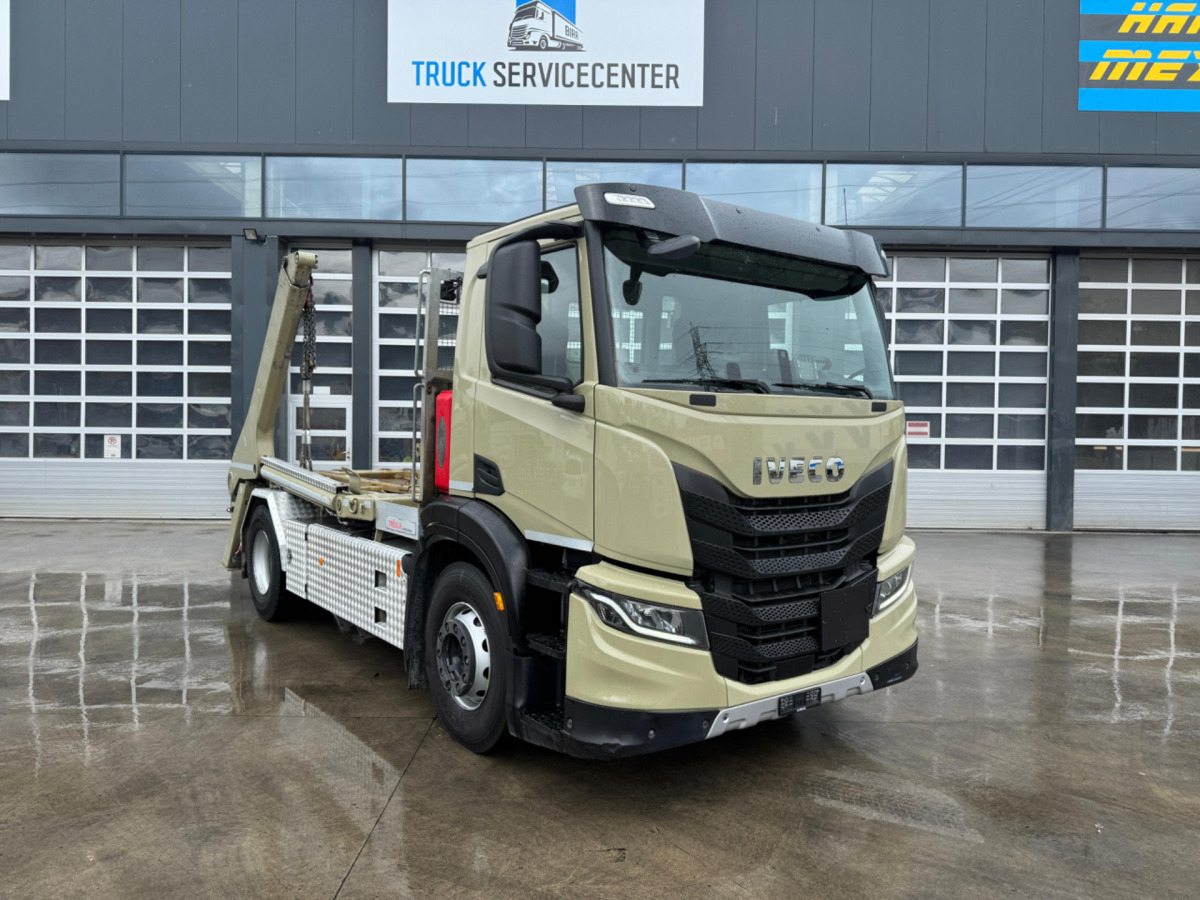 IVECO S Way 420 4x2 Trösch - Camión portacontenedor de cadenas: foto 3 IVECO S Way 420 4x2 Trösch - Camión portacontenedor de cadenas: foto 3