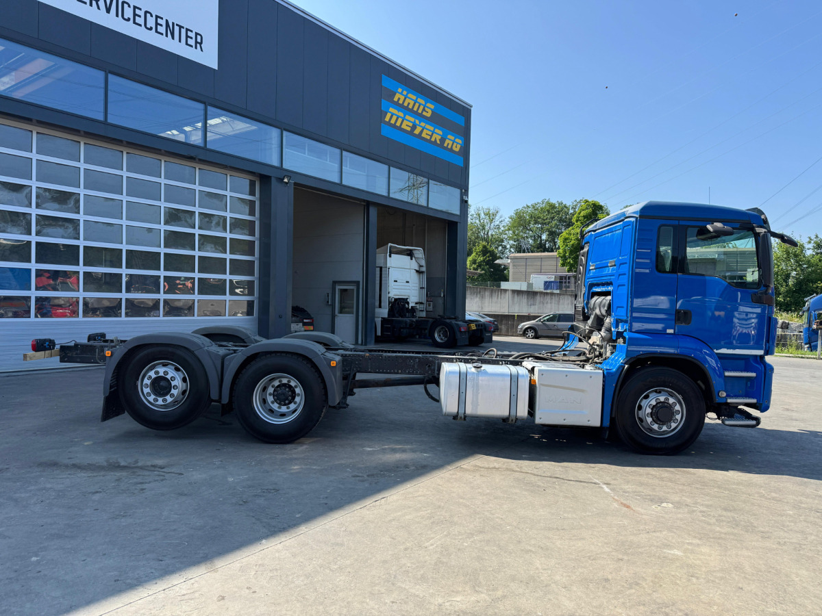 MAN TGS 26.440 6x2/4 Fahrgestell - Camión chasis: foto 4 MAN TGS 26.440 6x2/4 Fahrgestell - Camión chasis: foto 4