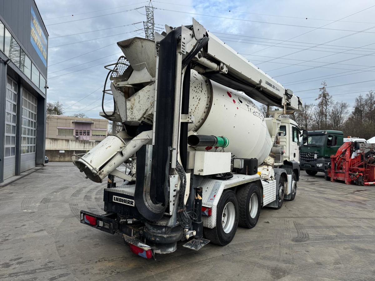 MAN TGS 35.440 8x4 Liebherr 9m3 Förderband 17M - Camión hormigonera: foto 5 MAN TGS 35.440 8x4 Liebherr 9m3 Förderband 17M - Camión hormigonera: foto 5