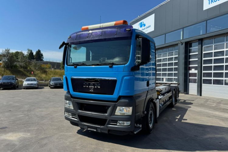 MAN TGX 26.480 6x2 Kompressor - Camión portacontenedore/ Intercambiable: foto 1 MAN TGX 26.480 6x2 Kompressor - Camión portacontenedore/ Intercambiable: foto 1