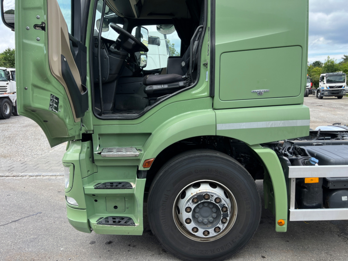 Camión chasis MERCEDES Actros 2543 6x2: foto 15