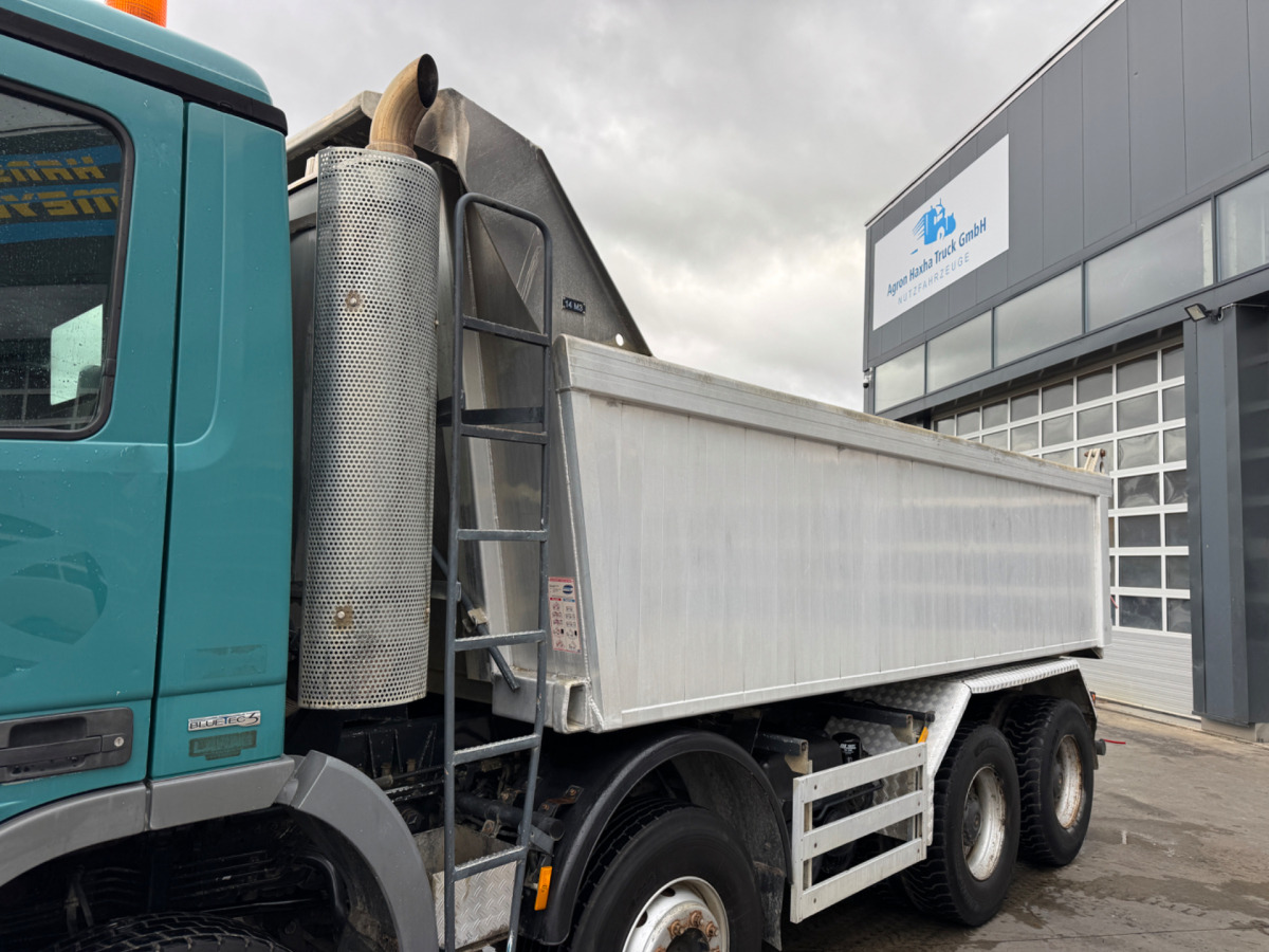 Camión volquete MERCEDES Actros 3248 8x4 Rückwärtskipper: foto 15