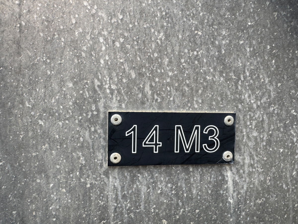 Camión volquete MERCEDES Actros 3248 8x4 Rückwärtskipper: foto 6