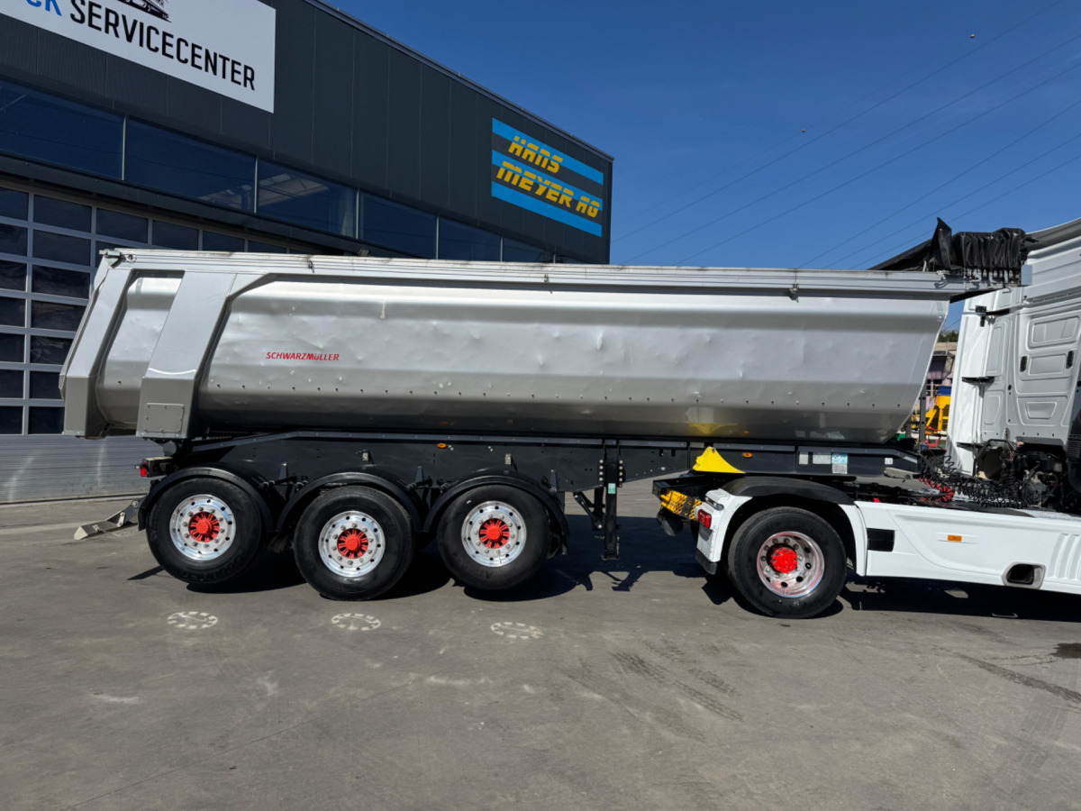 SCHWARZMÜLLER SPA 3/E mit 2 Liftachsen - Semirremolque volquete: foto 4 SCHWARZMÜLLER SPA 3/E mit 2 Liftachsen - Semirremolque volquete: foto 4