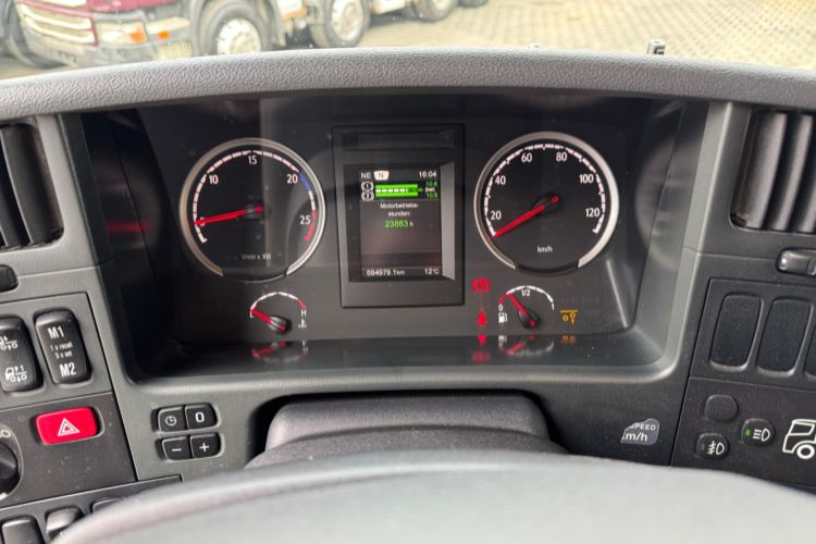Leasing de  Scania G450 10x4 Scania G450 10x4: foto 8