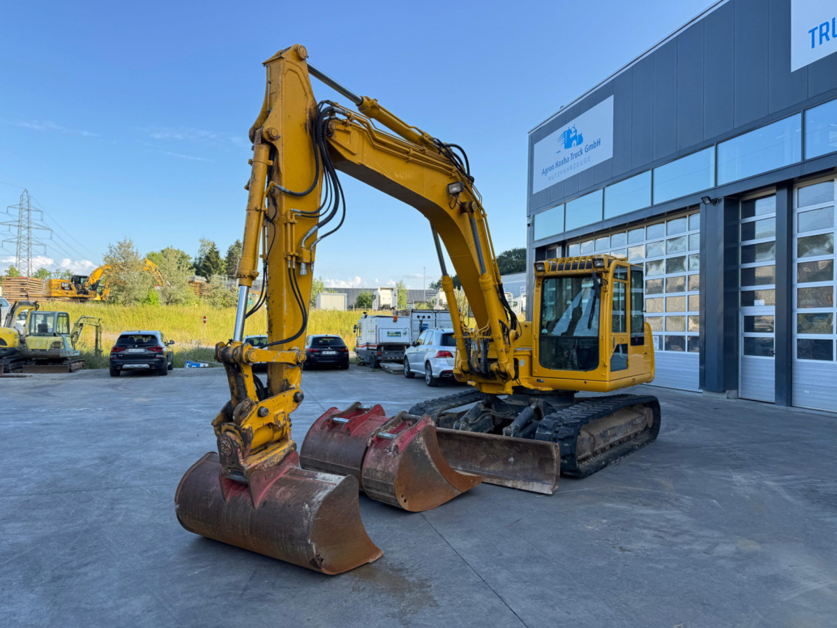 TAKEUCHI TB1140 Powertilt - Excavadora de cadenas: foto 1 TAKEUCHI TB1140 Powertilt - Excavadora de cadenas: foto 1