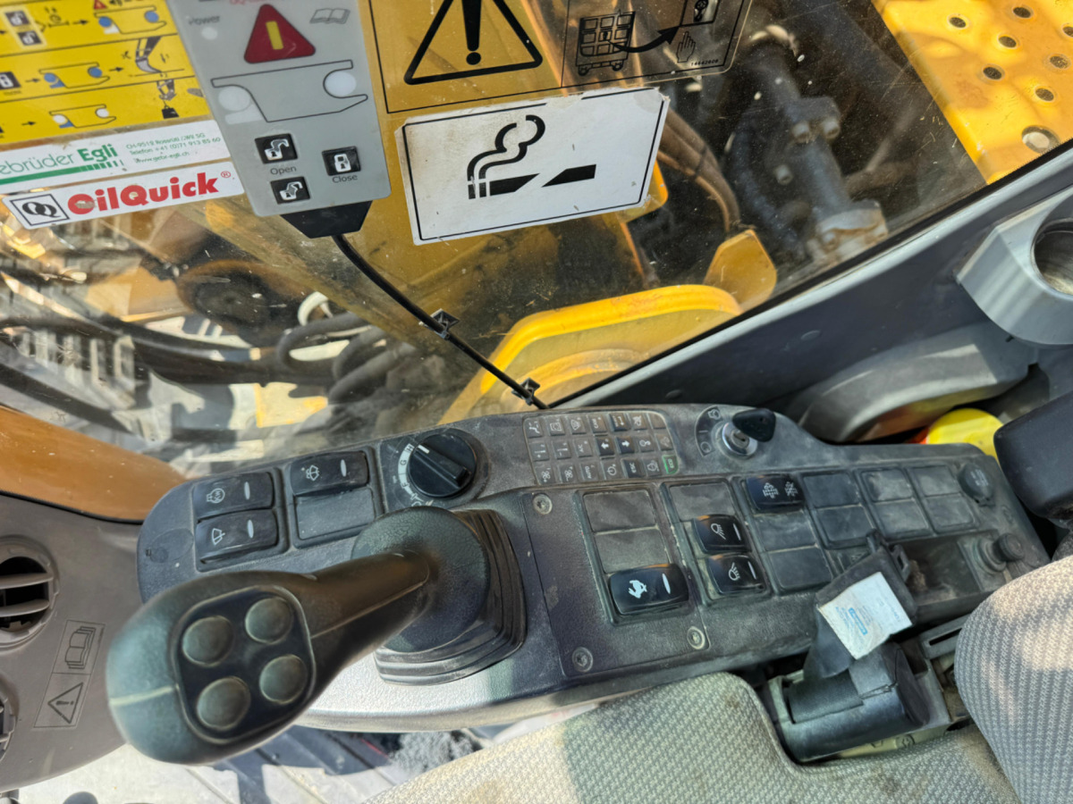 Leasing de VOLVO ECR145DL Oilquick VOLVO ECR145DL Oilquick: foto 19