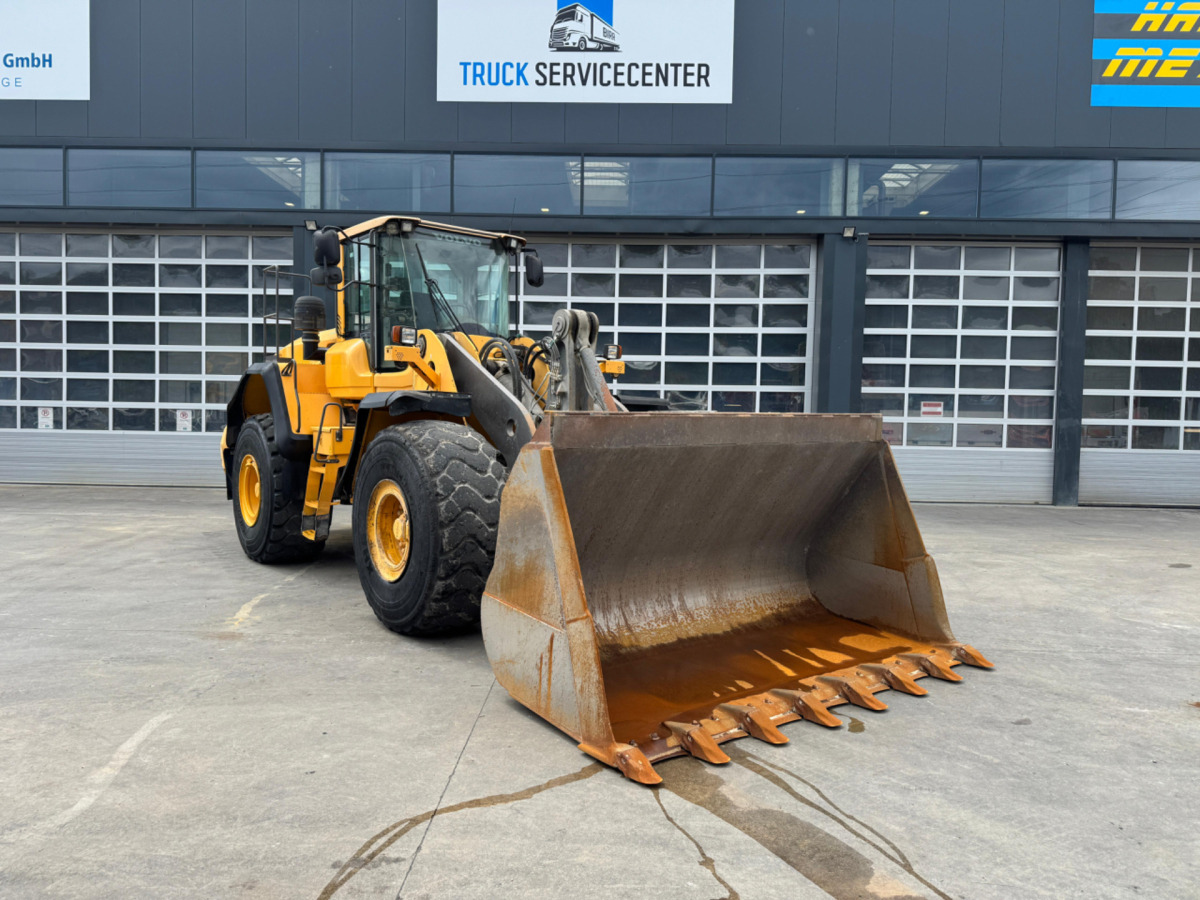 VOLVO L180G - Cargadora de ruedas: foto 2 VOLVO L180G - Cargadora de ruedas: foto 2