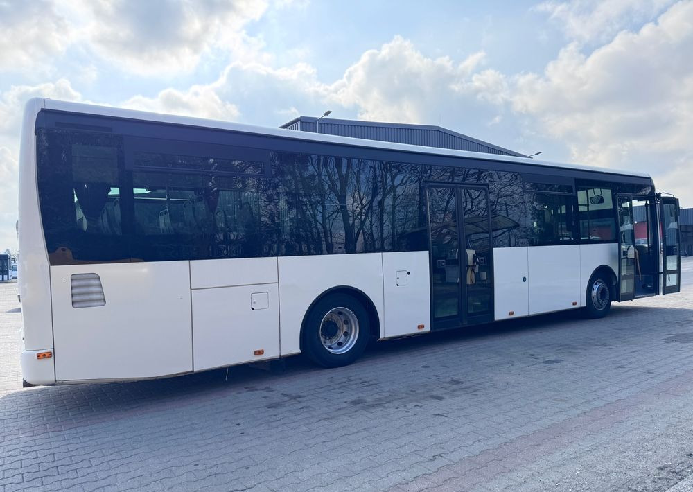Irisbus Crossway LE / Manualna skrzynia biegów / 36 miejsc / niskowejściowy / Cena: 62000zł netto - Autobús urbano: foto 3 Irisbus Crossway LE / Manualna skrzynia biegów / 36 miejsc / niskowejściowy / Cena: 62000zł netto - Autobús urbano: foto 3