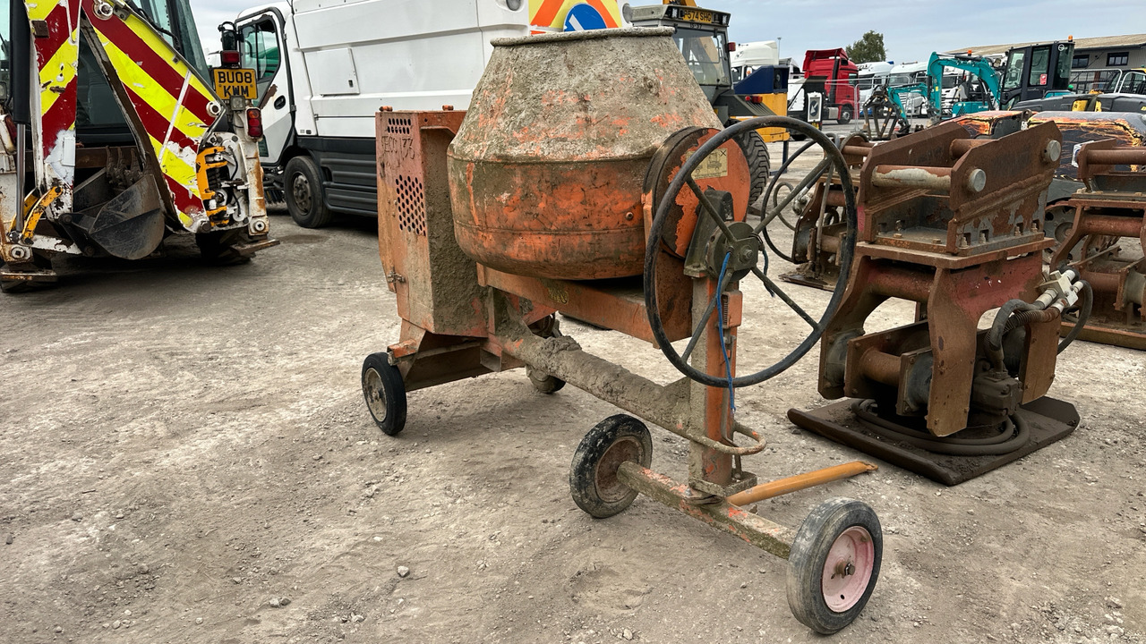 BELLE 175XT DIESEL CONCRETE MIXER - Equipo de construcción: foto 2 BELLE 175XT DIESEL CONCRETE MIXER - Equipo de construcción: foto 2