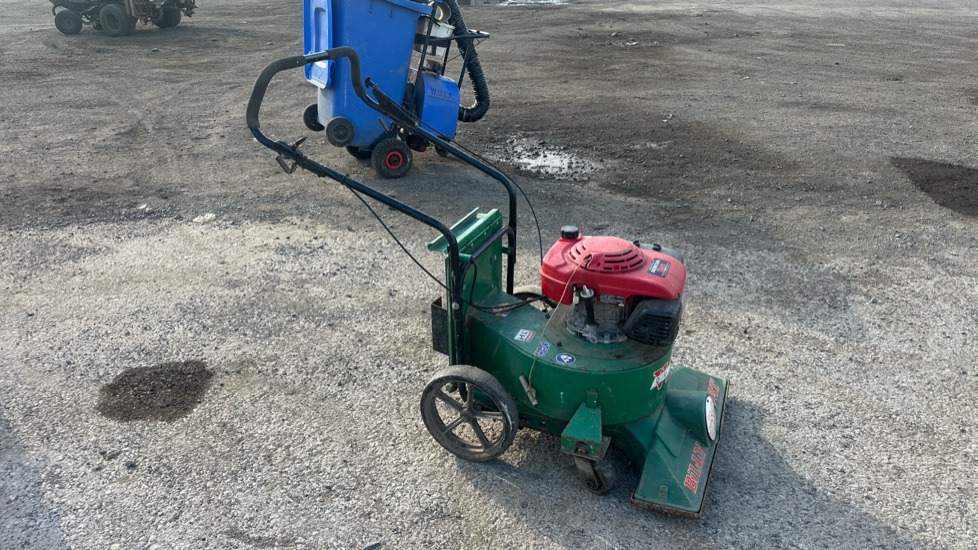 BILLY GOAT SV50H STREET VACUUM CLEANER - Equipo de construcción: foto 3 BILLY GOAT SV50H STREET VACUUM CLEANER - Equipo de construcción: foto 3