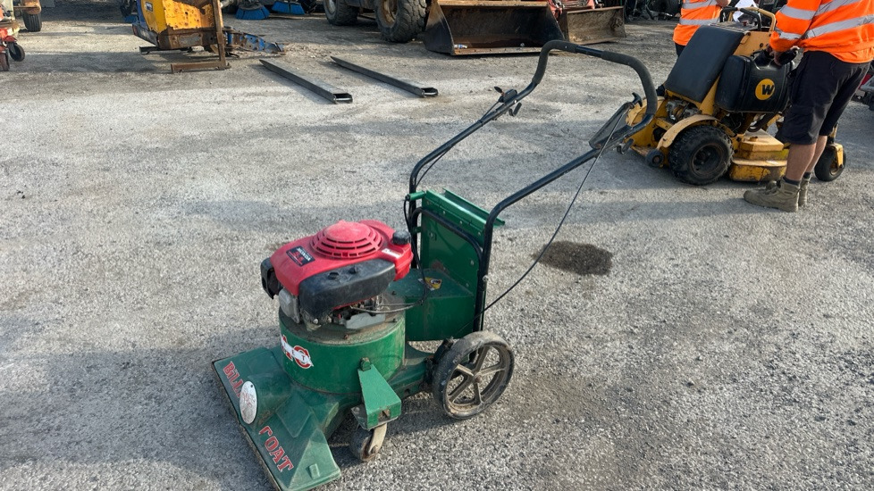 BILLY GOAT SV50H STREET VACUUM CLEANER - Equipo de construcción: foto 4 BILLY GOAT SV50H STREET VACUUM CLEANER - Equipo de construcción: foto 4