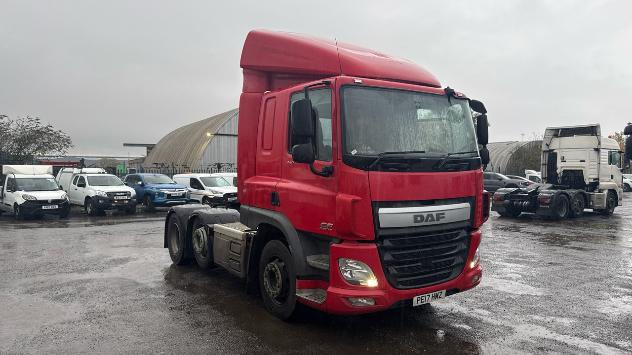 DAF CF 440 - Cabeza tractora: foto 1 DAF CF 440 - Cabeza tractora: foto 1