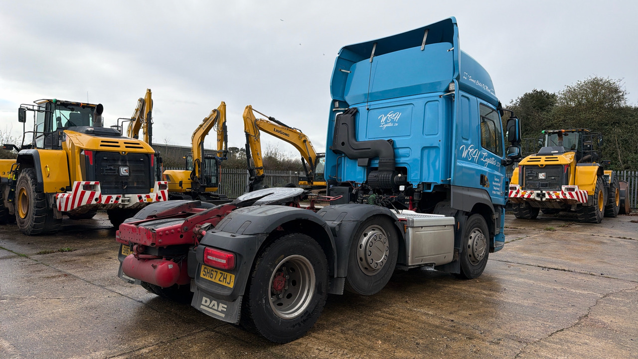 DAF CF 460 - Cabeza tractora: foto 4 DAF CF 460 - Cabeza tractora: foto 4