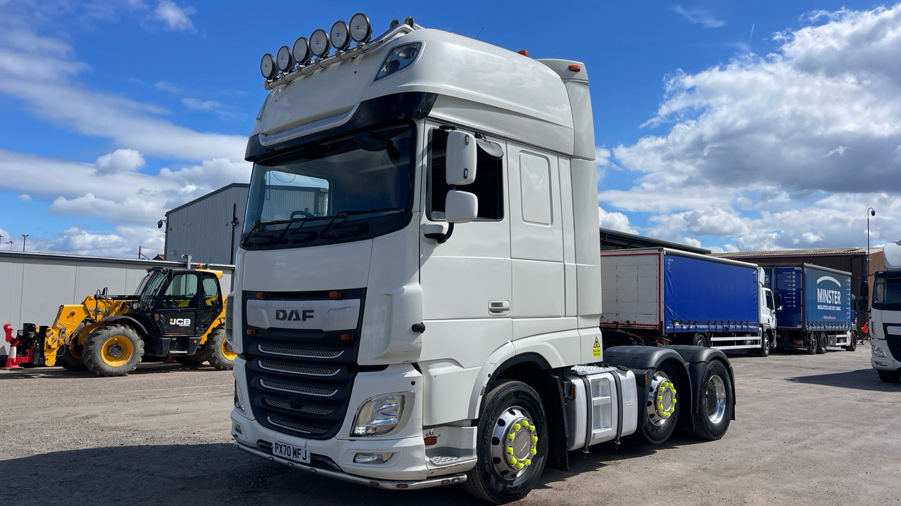 DAF XF 530 - Cabeza tractora: foto 2 DAF XF 530 - Cabeza tractora: foto 2
