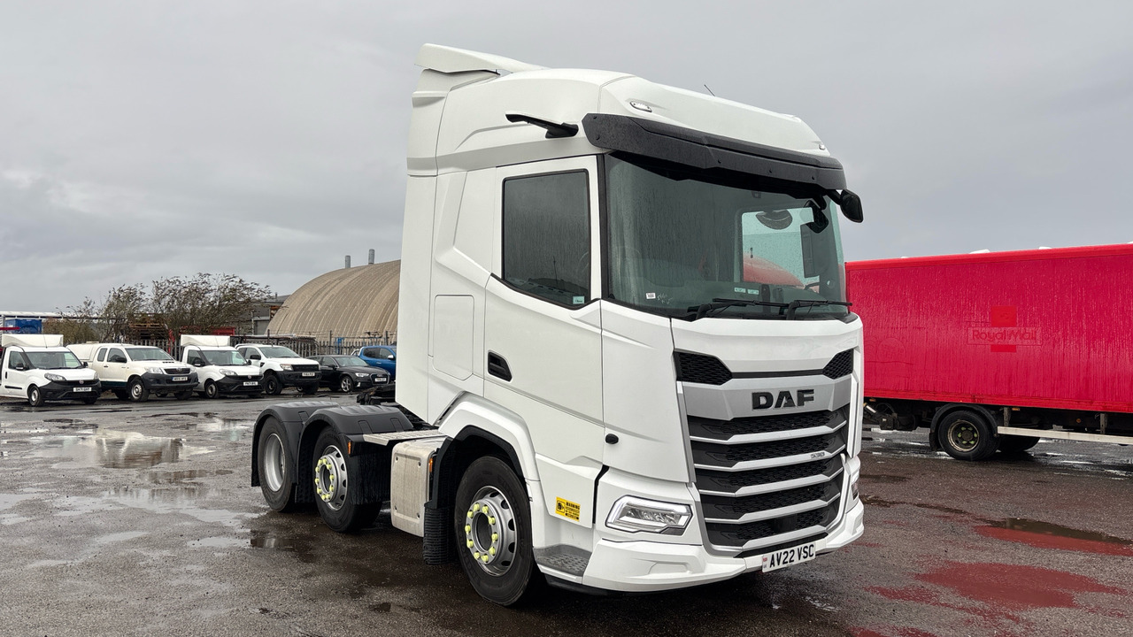 DAF XF 530 - Cabeza tractora: foto 1 DAF XF 530 - Cabeza tractora: foto 1