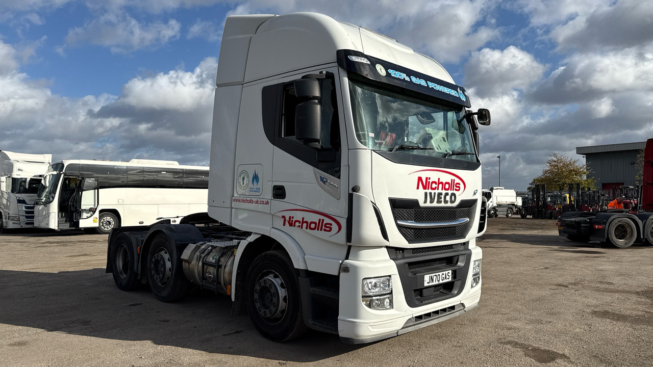 IVECO STRALIS NP 460 - Cabeza tractora: foto 1 IVECO STRALIS NP 460 - Cabeza tractora: foto 1