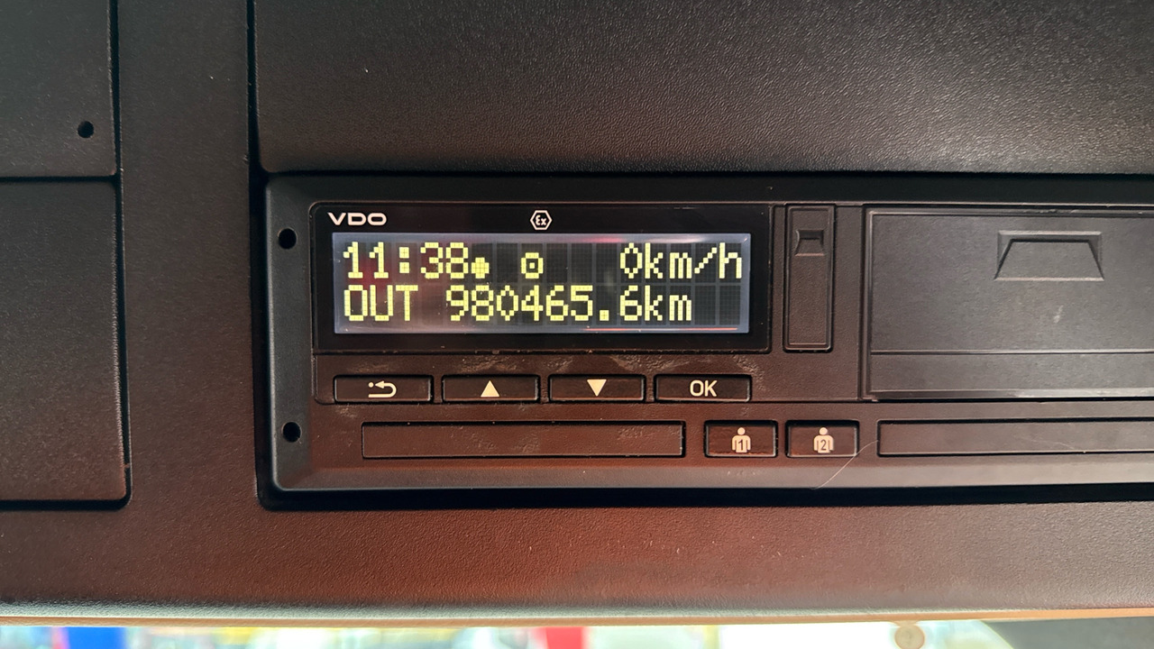 Cabeza tractora MERCEDES-BENZ ACTROS 1845: foto 9 Cabeza tractora MERCEDES-BENZ ACTROS 1845: foto 9