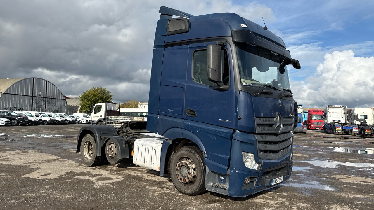 MERCEDES-BENZ ACTROS  2445 - Cabeza tractora: foto 1 MERCEDES-BENZ ACTROS  2445 - Cabeza tractora: foto 1