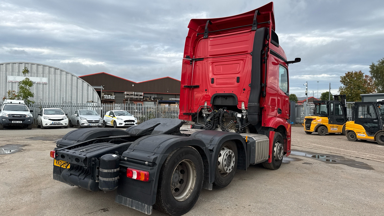 MERCEDES-BENZ ACTROS 2545 - Cabeza tractora: foto 4 MERCEDES-BENZ ACTROS 2545 - Cabeza tractora: foto 4