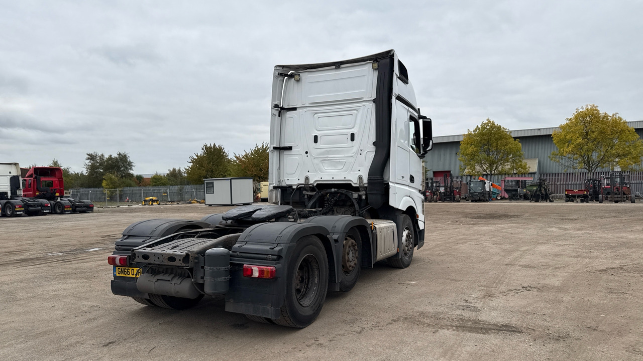 MERCEDES-BENZ ACTROS 2551 - Cabeza tractora: foto 4 MERCEDES-BENZ ACTROS 2551 - Cabeza tractora: foto 4