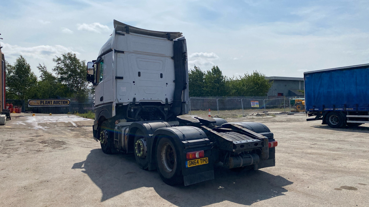 Mercedes-Benz Actros - Cabeza tractora: foto 4 Mercedes-Benz Actros - Cabeza tractora: foto 4