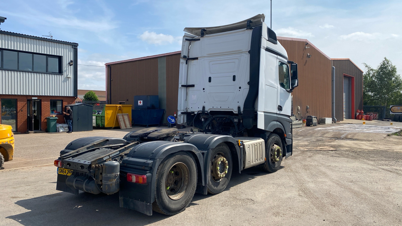 Mercedes-Benz Actros - Cabeza tractora: foto 5 Mercedes-Benz Actros - Cabeza tractora: foto 5