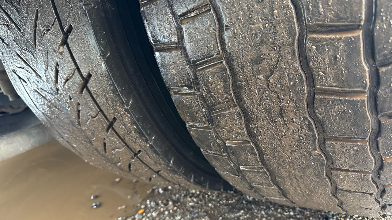 Camión caja cerrada DAF CF 260: foto 15