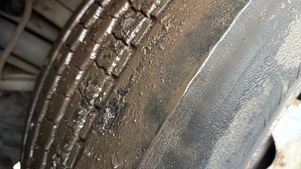 Camión caja cerrada DAF CF 260: foto 14