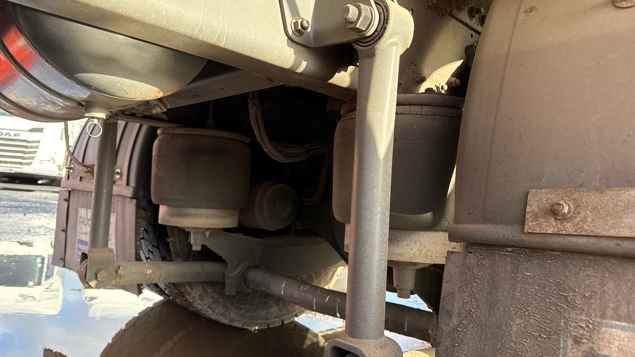 Camión caja cerrada DAF CF 260: foto 28 Camión caja cerrada DAF CF 260: foto 28