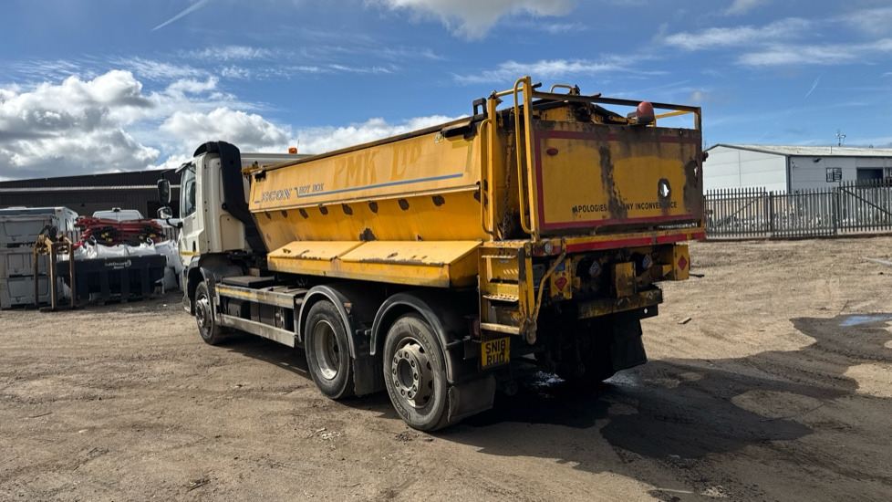 DAF CF 320 EURO 6 26 TONNE - Construcción de carreteras: foto 3 DAF CF 320 EURO 6 26 TONNE - Construcción de carreteras: foto 3