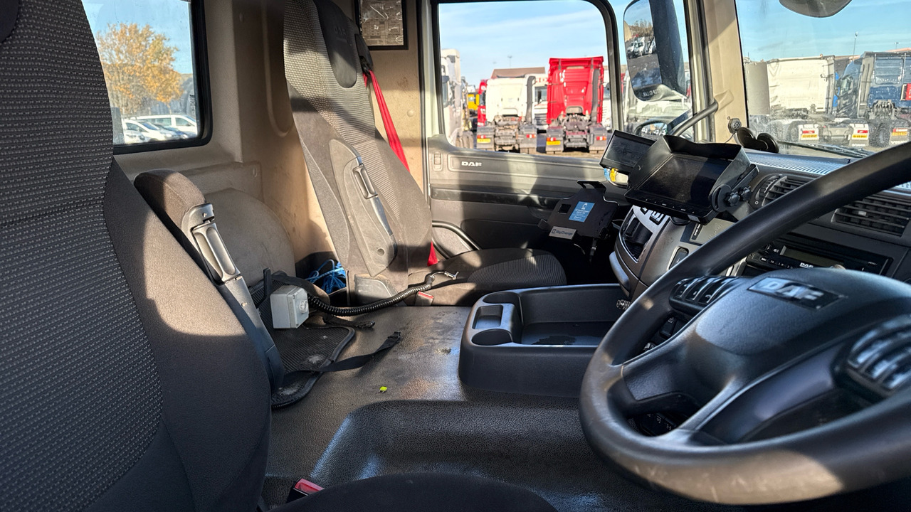 DAF CF 400 - Grua de remolque autos: foto 5 DAF CF 400 - Grua de remolque autos: foto 5