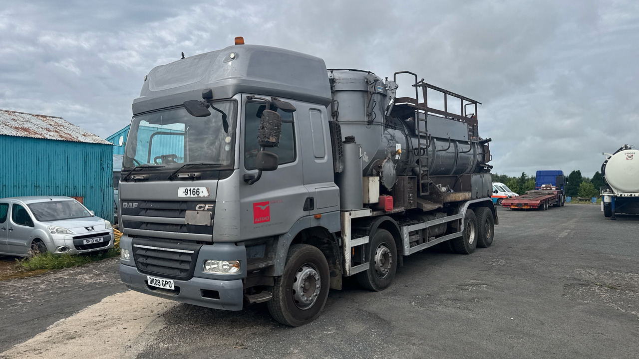 DAF CF 85.410 - Limpieza de alcantarillado: foto 2 DAF CF 85.410 - Limpieza de alcantarillado: foto 2