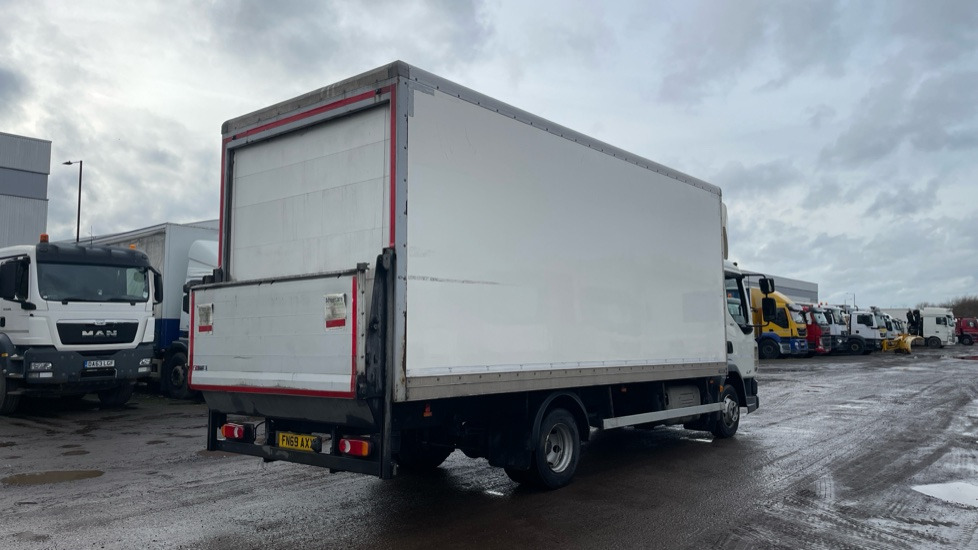 DAF LF 180 - Camión caja cerrada: foto 4 DAF LF 180 - Camión caja cerrada: foto 4