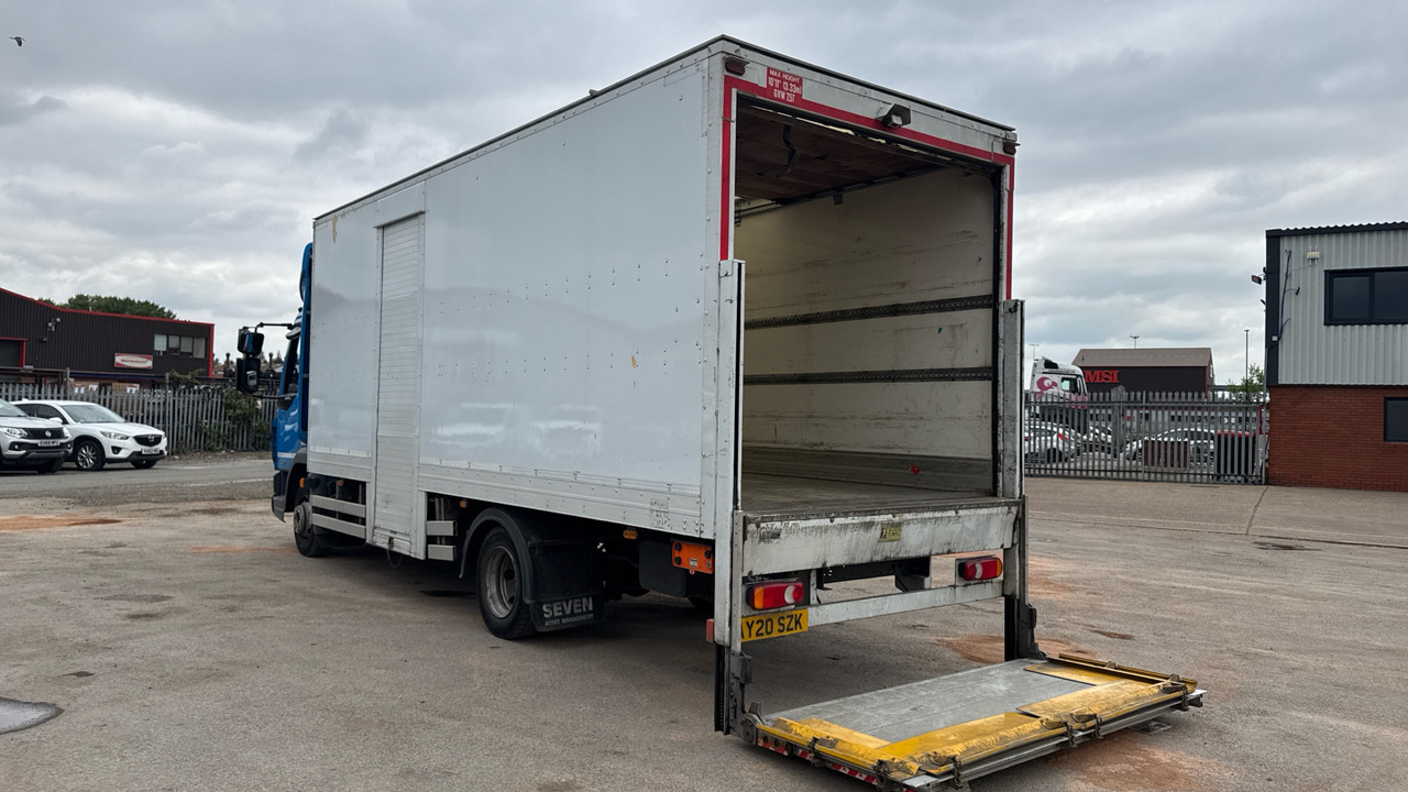 DAF LF 180 - Camión caja cerrada: foto 3 DAF LF 180 - Camión caja cerrada: foto 3