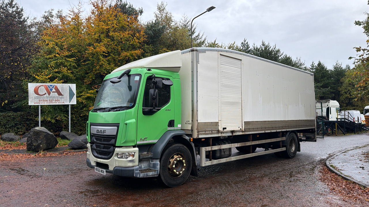 DAF LF 230 - Camión caja cerrada: foto 2 DAF LF 230 - Camión caja cerrada: foto 2