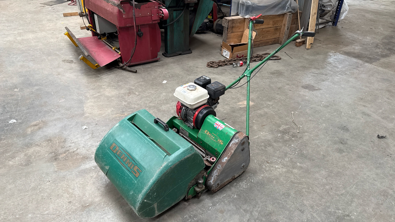 DENNIS FT510 PEDESTRIAN CYLINDER MOWER WITH 9K UNIT AND GRASS BOX - Cortacésped: foto 2 DENNIS FT510 PEDESTRIAN CYLINDER MOWER WITH 9K UNIT AND GRASS BOX - Cortacésped: foto 2