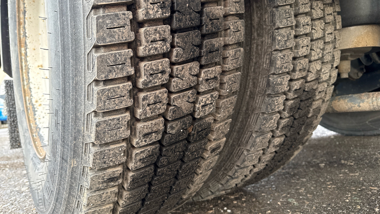 Camión lona Daf CF 230: foto 18