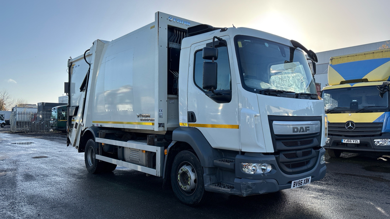 Daf LF 220 - Camión de basura: foto 1 Daf LF 220 - Camión de basura: foto 1