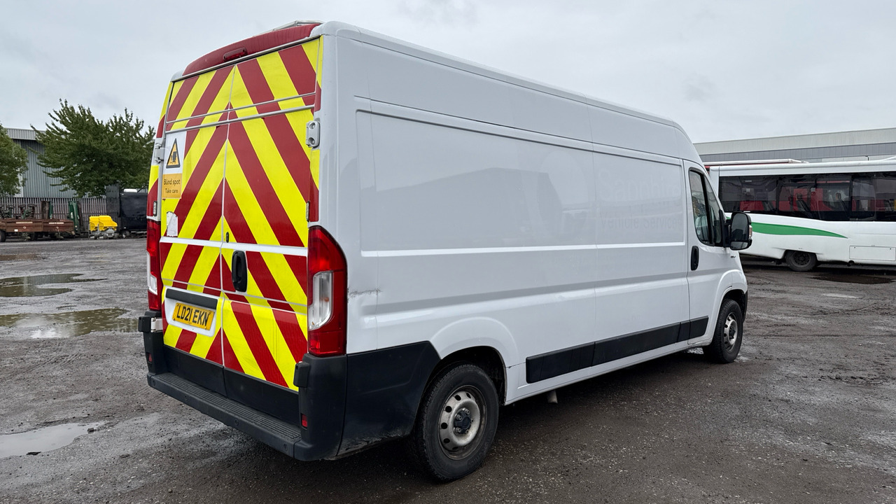 FIAT DUCATO 35 2.3 MULTIJET TECNICO 140PS - Furgón: foto 4 FIAT DUCATO 35 2.3 MULTIJET TECNICO 140PS - Furgón: foto 4