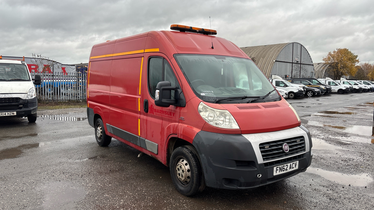 FIAT DUCATO 35 2.3 Multijet 130PS - Furgón: foto 2 FIAT DUCATO 35 2.3 Multijet 130PS - Furgón: foto 2