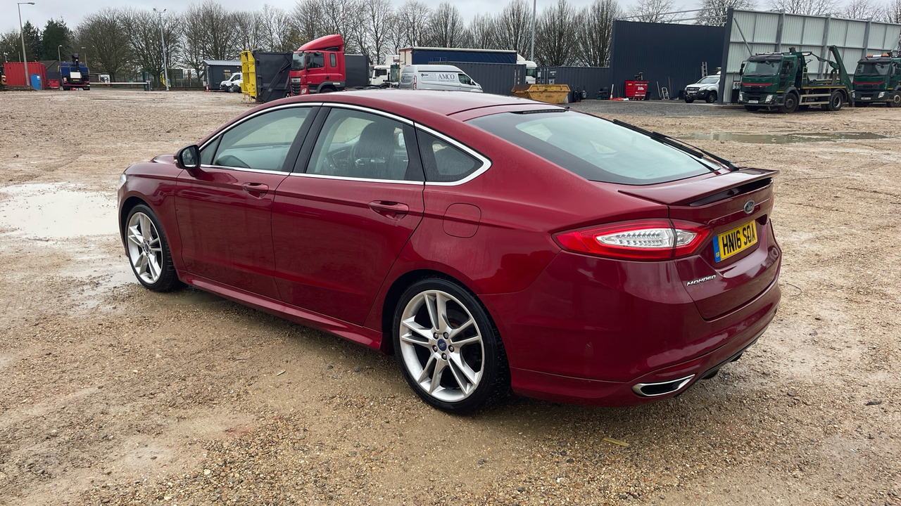 FORD MONDEO 2.0 TDCi 180PS - Hatchback: foto 3 FORD MONDEO 2.0 TDCi 180PS - Hatchback: foto 3